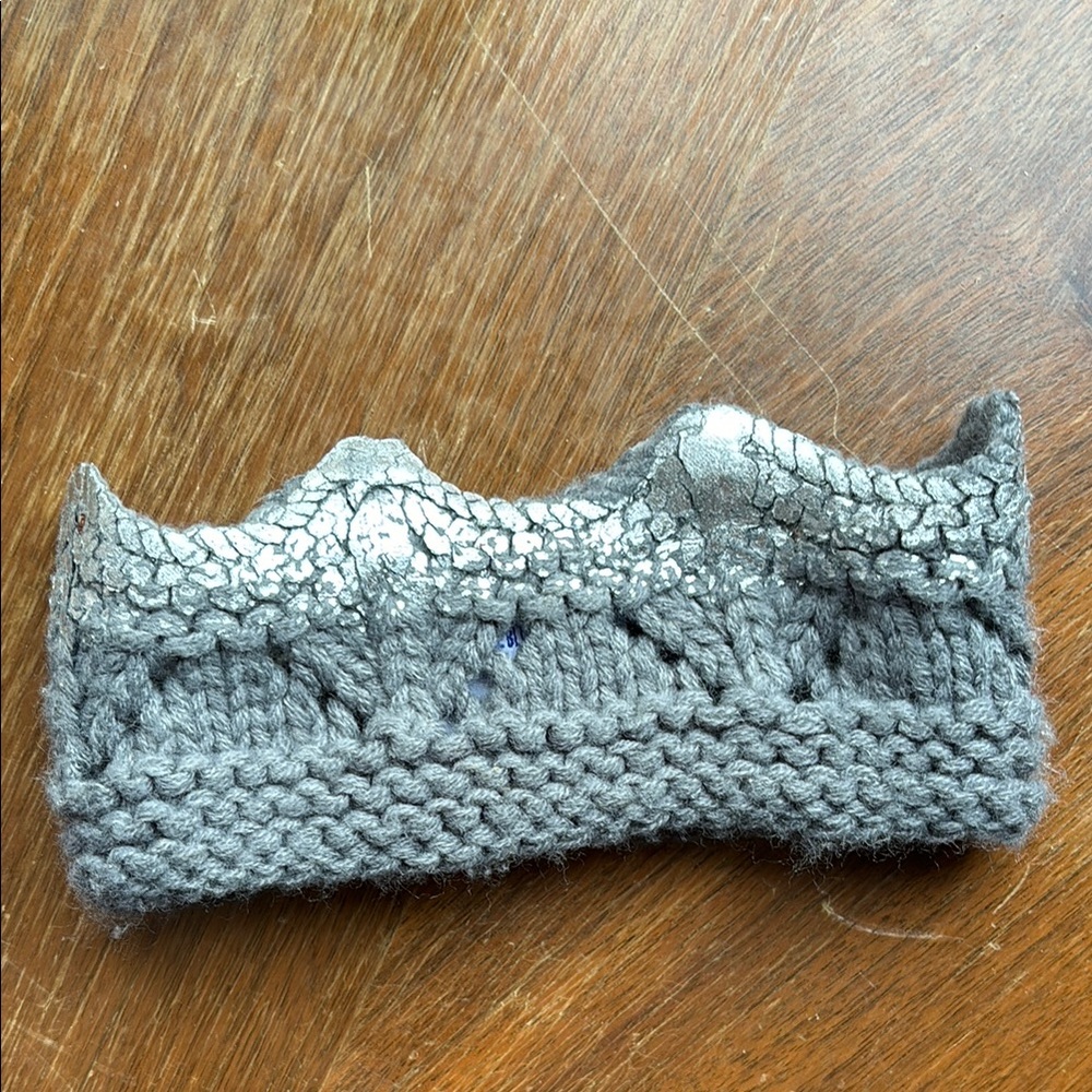 Silver and Gray Knit Crown Headband